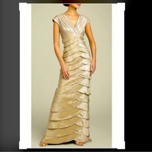 Adrianna Papell Occasions Tiered Full Length Dress NWOT